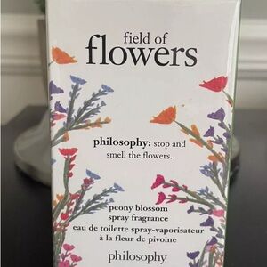 Philosophy Field Of Flowers Peony Blossom Eau de Toilette 2 oz (New
Sealed box)
